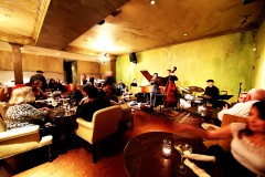 Gilbert Castellanos and friends perform at Croce's. Photo by Paul Barnett.