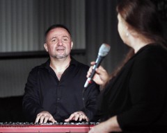 Zlatkovich with Coral McFarland Thuet. Photo by Dennis Andersen.