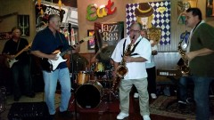 Jammin' on a Wednesday night.