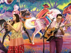 The Lovebirds, Lindsay White and Veronica May