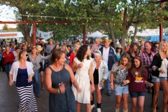 Photo by Albie Stark