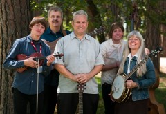 Chris Stuart & Backcountry: Christian Ward, Eric Uglum, Chris Stuart, Auston Ward, Janet Beazley. Photo by Mike Melnyk.