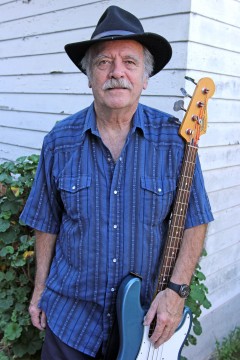 Roger Daschle. Photo by Dan Chusid.